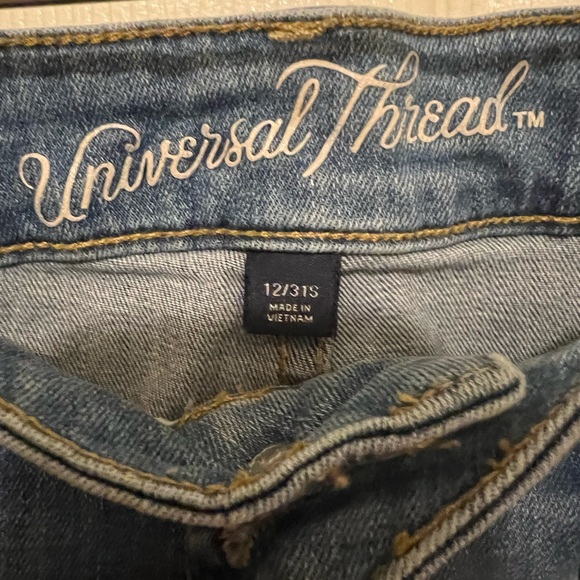 Universal Thread Jeans - Picture 3 of 5